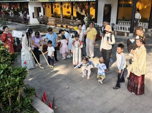 开云体育(中国)官方网站斡旋传统体育、非遗展演、习惯体验等多种元素-开云app下载ky官方网站入口登录