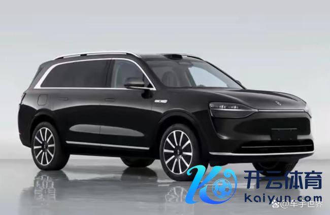 疑似问界M9高速动怒,车辆损毁严重!原因尚在打听中